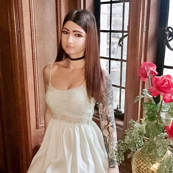 Meet your Posher, Cole - Picture 1 of 1